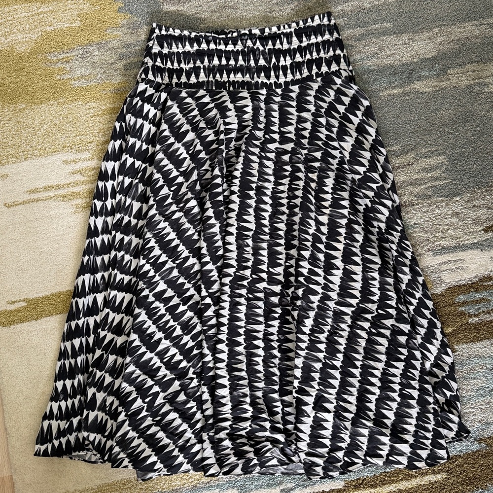 Zara Monochrome Patterned Skirt